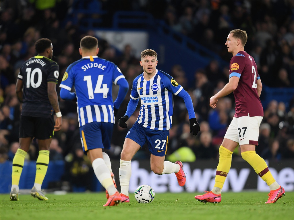 塞尔维亚主帅：英格兰实力被高估，丹麦与斯洛文尼亚未胜仍出线